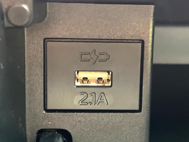 タント カスタムＲＳ　禁煙車　ターボ　両側電動スライドドア　衝突軽減システム　９インチナビ　バックカメラ　フルセグ　ドライブレコーダー　ＥＴＣ　Ｂｌｕｅｔｏｏｔｈ再生　シートヒーター　ハーフレザーシート　ＬＥＤヘッド（33枚目）