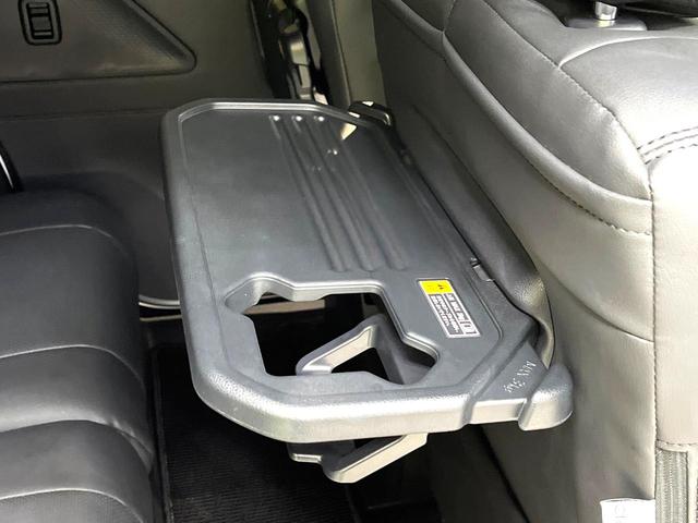 タント カスタムＲＳ　禁煙車　ターボ　両側電動スライドドア　衝突軽減システム　９インチナビ　バックカメラ　フルセグ　ドライブレコーダー　ＥＴＣ　Ｂｌｕｅｔｏｏｔｈ再生　シートヒーター　ハーフレザーシート　ＬＥＤヘッド（57枚目）