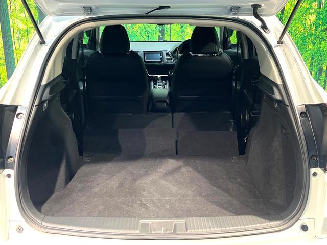 ヴェゼル ハイブリッドＺ・ホンダセンシング　禁煙車　純正ナビ　バックカメラ　衝突被害軽減システム　ハーフレザーシート　ドラレコ　スマートキー　ＬＥＤヘッド　ビルトインＥＴＣ　車線逸脱警報　オートライト　デュアルエアコン　ＣＤ（27枚目）