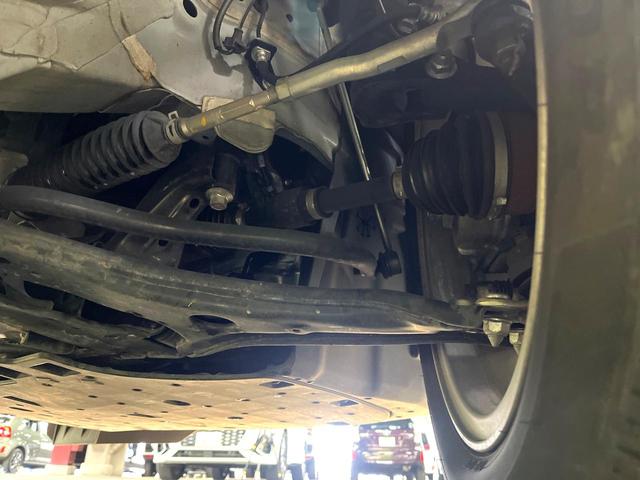 ヴェゼル ハイブリッドＺ・ホンダセンシング　禁煙車　純正ナビ　バックカメラ　衝突被害軽減システム　ハーフレザーシート　ドラレコ　スマートキー　ＬＥＤヘッド　ビルトインＥＴＣ　車線逸脱警報　オートライト　デュアルエアコン　ＣＤ（32枚目）