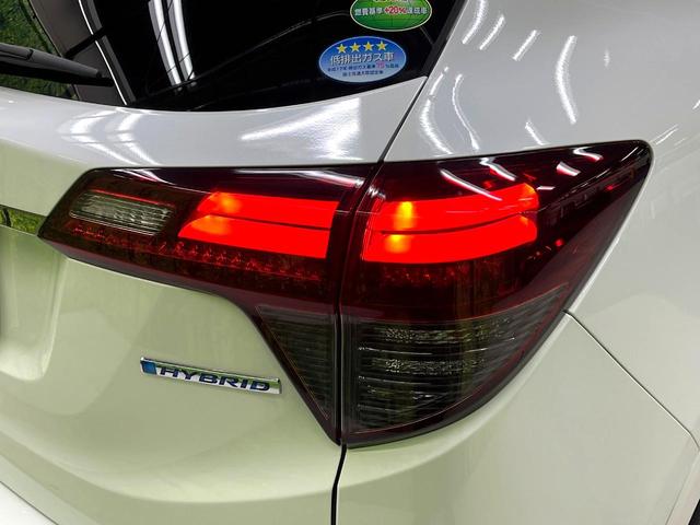 ヴェゼル ハイブリッドＺ・ホンダセンシング　禁煙車　純正ナビ　バックカメラ　衝突被害軽減システム　ハーフレザーシート　ドラレコ　スマートキー　ＬＥＤヘッド　ビルトインＥＴＣ　車線逸脱警報　オートライト　デュアルエアコン　ＣＤ（39枚目）