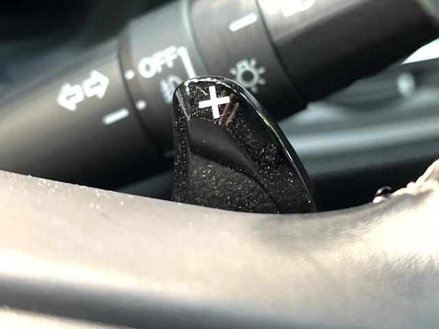 ヴェゼル ハイブリッドＺ・ホンダセンシング　禁煙車　純正ナビ　バックカメラ　衝突被害軽減システム　ハーフレザーシート　ドラレコ　スマートキー　ＬＥＤヘッド　ビルトインＥＴＣ　車線逸脱警報　オートライト　デュアルエアコン　ＣＤ（54枚目）