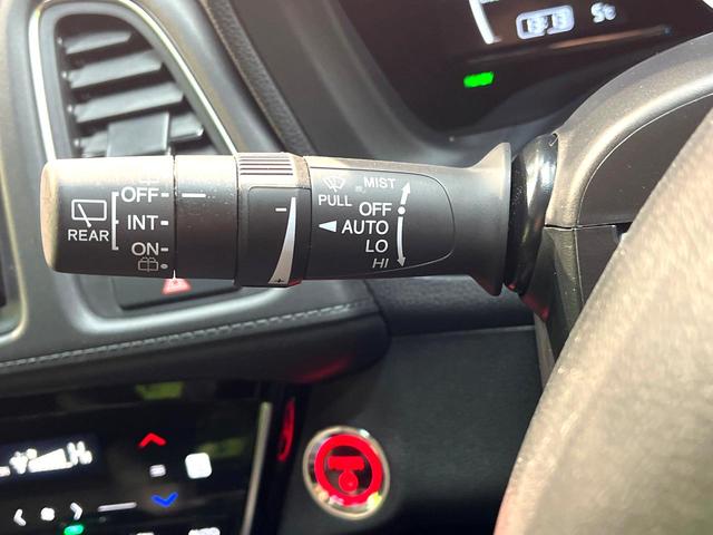 ヴェゼル ハイブリッドＺ・ホンダセンシング　禁煙車　純正ナビ　バックカメラ　衝突被害軽減システム　ハーフレザーシート　ドラレコ　スマートキー　ＬＥＤヘッド　ビルトインＥＴＣ　車線逸脱警報　オートライト　デュアルエアコン　ＣＤ（57枚目）