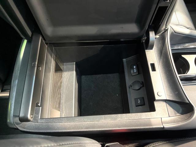 アルファード ２．５Ｓ　Ｃパッケージ　禁煙車　ツインムーンルーフ　両側電動スライドドア　セーフティセンス　レーダークルーズ　純正ディスプレイオーディオ　バックカメラ　ＥＴＣ　ドラレコ　快適温熱シート　パワーシート　ステアリングヒーター（59枚目）