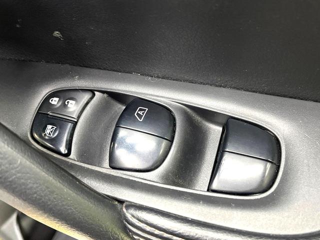 エクストレイル モード・プレミア オーテック30thアニバーサリー 4WD 衝突軽減システム 純正ナビ 全周囲カメラ フルセグ ETC Bluetooth再生 レザーシート シートヒーター パワーバックドア LEDヘッドライト LEDフォグ クルーズコントロール(32枚目)