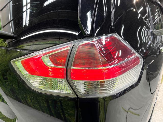 エクストレイル モード・プレミア オーテック30thアニバーサリー 4WD 衝突軽減システム 純正ナビ 全周囲カメラ フルセグ ETC Bluetooth再生 レザーシート シートヒーター パワーバックドア LEDヘッドライト LEDフォグ クルーズコントロール(42枚目)