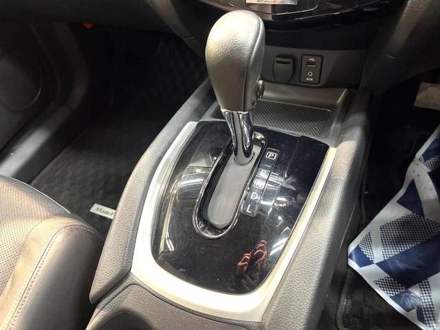 エクストレイル モード・プレミア オーテック30thアニバーサリー 4WD 衝突軽減システム 純正ナビ 全周囲カメラ フルセグ ETC Bluetooth再生 レザーシート シートヒーター パワーバックドア LEDヘッドライト LEDフォグ クルーズコントロール(65枚目)