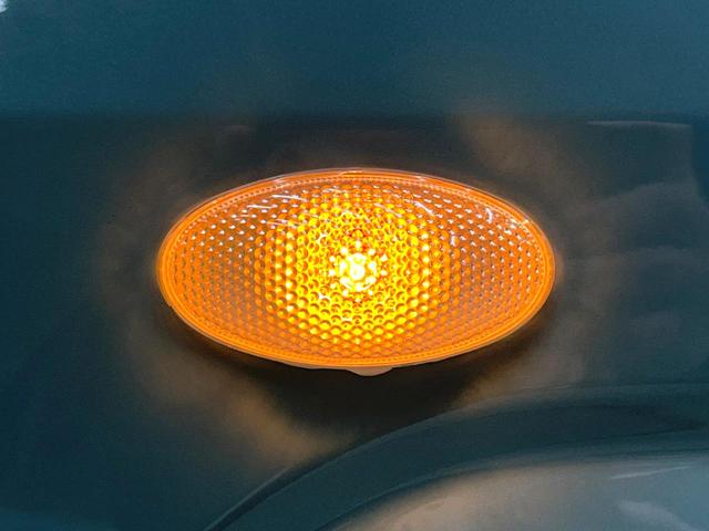 スペーシア ハイブリッドＸ　禁煙車　届出済未使用車　両側電動ドア　セーフティサポート　シートヒーター　コーナーセンサー　スマートキー　ＬＥＤヘッド　オートハイビーム　車線逸脱警報　オートエアコン　盗難防止装置　オットマン（28枚目）