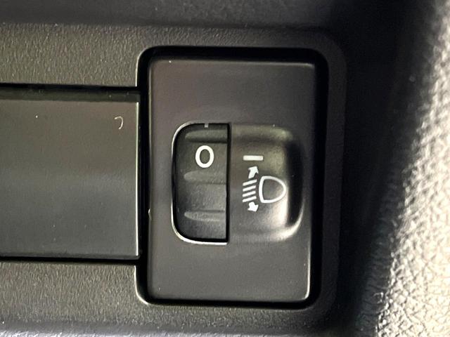 スペーシア ハイブリッドＸ　禁煙車　届出済未使用車　両側電動ドア　セーフティサポート　シートヒーター　コーナーセンサー　スマートキー　ＬＥＤヘッド　オートハイビーム　車線逸脱警報　オートエアコン　盗難防止装置　オットマン（53枚目）