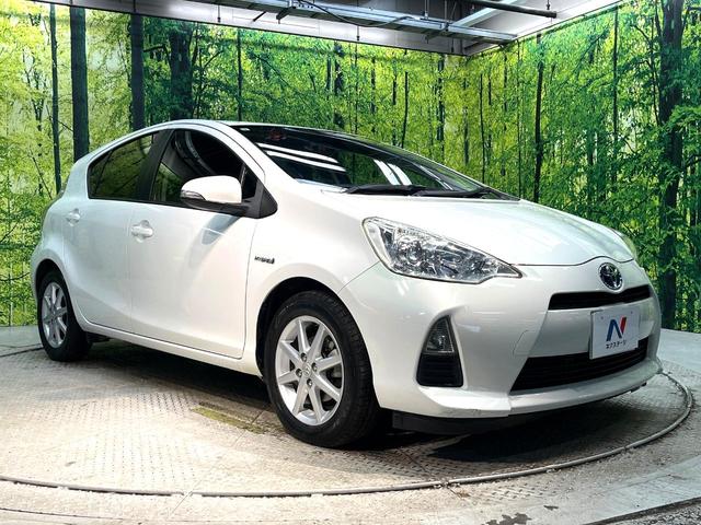 アクア S 禁煙車 純正ナビ フルセグ Bluetooth再生 スマートキー 純正15インチアルミホイール オートライト オートエアコン 盗難防止装置 プライバシーガラス トラクションコントロール 電動格納ミラー(15枚目)