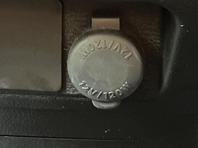 スペーシア Ｇリミテッド　電動スライドドア　ＳＤナビ　バックカメラ　デュアルカメラブレーキサポート　禁煙車　シートヒーター　スマートキー　車線逸脱警報　オートエアコン　Ｂｌｕｅｔｏｏｔｈ　誤発進抑制機能　盗難防止装置（62枚目）