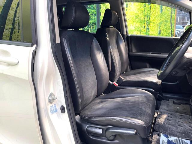 フリードハイブリッド ジャストセレクション　禁煙車　後席モニター　両側電動スライドドア　ナビ　バックカメラ　ＥＴＣ　Ｂｌｕｅｔｏｏｔｈ再生　ハーフレザーシート　ＨＩＤヘッドライト　クルーズコントロール　スマートキー　地デジ　盗難防止装置（7枚目）