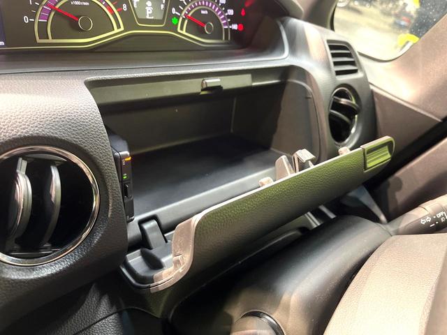 N-BOXカスタム G・Lホンダセンシング 両側電動ドア 純正8型ナビ バックカメラ ホンダセンシング レーダークルーズ 禁煙車 ドラレコ スマートキー LEDヘッド ETC 純正14インチアルミ 車線逸脱警報 オートライト オートエアコン(54枚目)