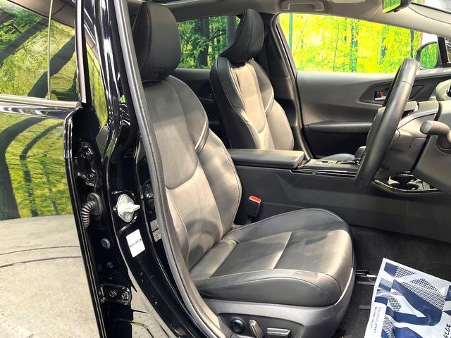 プリウス Ｚ　禁煙車　ガラスルーフ　衝突軽減システム　レーダークルーズ　純正１２インチナビ　バックカメラ　フルセグ　ドラレコ　ＥＴＣ　Ｂｌｕｅｔｏｏｔｈ　シートベンチレーション　ブラインドスポットモニター（8枚目）