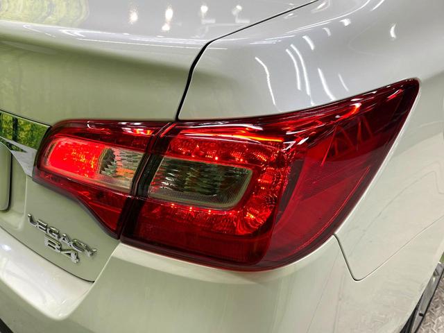 レガシィB4 リミテッド 禁煙車 4WD アイサイト レーダークルーズ 純正8インチナビ 全周囲カメラ フルセグ ドラレコ ETC Bluetooth ブラインドスポットモニター レザーシート メモリー付パワーシート(28枚目)