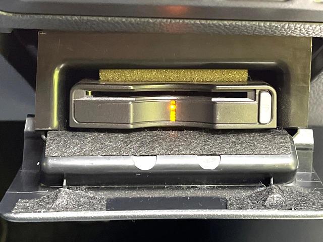 レガシィB4 リミテッド 禁煙車 4WD アイサイト レーダークルーズ 純正8インチナビ 全周囲カメラ フルセグ ドラレコ ETC Bluetooth ブラインドスポットモニター レザーシート メモリー付パワーシート(40枚目)