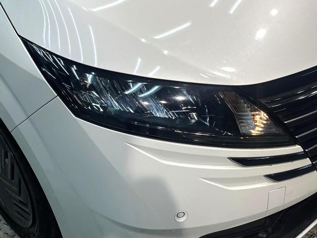 ノート Ｘ　衝突軽減　バックカメラ　ＳＤナビ　禁煙車　コーナーセンサー　スマートキー　ＬＥＤヘッド　ＥＴＣ　オートハイビーム　車線逸脱警報　オートエアコン　Ｂｌｕｅｔｏｏｔｈ　踏み間違い防止装置　盗難防止装置（24枚目）