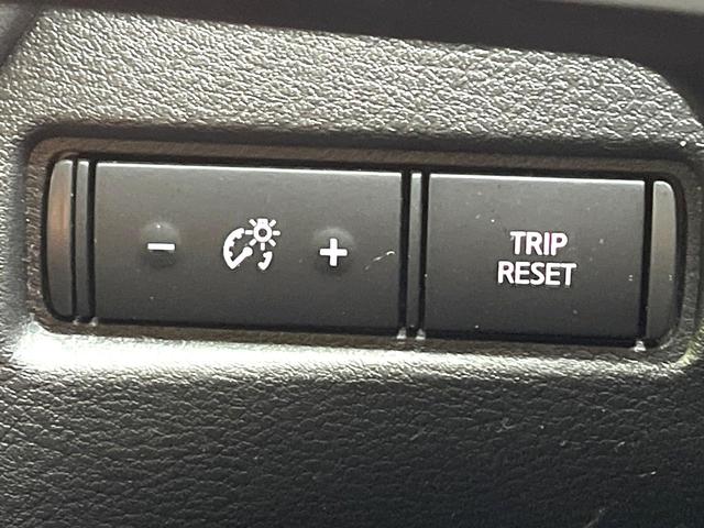 ノート Ｘ　衝突軽減　バックカメラ　ＳＤナビ　禁煙車　コーナーセンサー　スマートキー　ＬＥＤヘッド　ＥＴＣ　オートハイビーム　車線逸脱警報　オートエアコン　Ｂｌｕｅｔｏｏｔｈ　踏み間違い防止装置　盗難防止装置（62枚目）