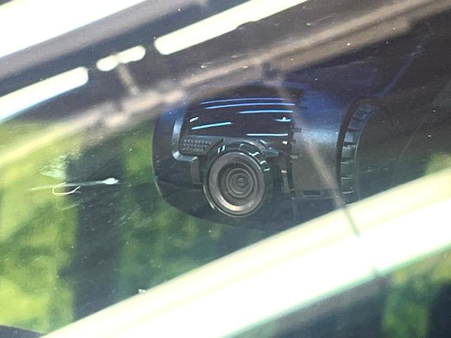 セレナ ハイウェイスター　Ｖセレ＋セーフティＩＩ　ＳＨＶ　両側電動スライドドア　純正８型ナビ　フリップダウンモニター　全周囲カメラ　衝突軽減装置　禁煙車　ドラレコ　コーナーセンサー　ＬＥＤヘッドライト　ＥＴＣ　車線逸脱警報　ｂｌｕｅｔｏｏｔｈ再生（44枚目）