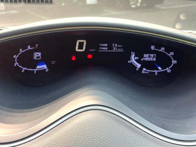 セレナ ハイウェイスター　Ｖセレ＋セーフティＩＩ　ＳＨＶ　両側電動スライドドア　純正８型ナビ　フリップダウンモニター　全周囲カメラ　衝突軽減装置　禁煙車　ドラレコ　コーナーセンサー　ＬＥＤヘッドライト　ＥＴＣ　車線逸脱警報　ｂｌｕｅｔｏｏｔｈ再生（63枚目）