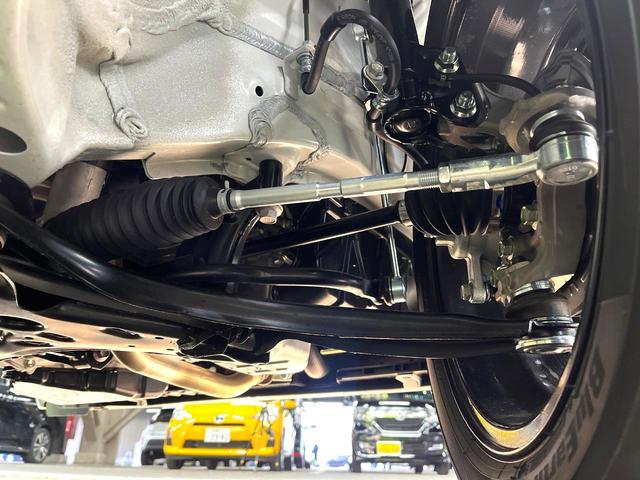 スペーシアカスタム ハイブリッドＸＳ　届出済未使用車　両側電動ドア　純正９型ナビ　全周囲カメラ　衝突被害軽減装置　レーダークルーズ　ハーフレザーシート　コーナーセンサー　ヘッドアップディスプレイ　ステアリングヒーター　オートハイビーム（23枚目）