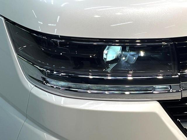 スペーシアカスタム ハイブリッドＸＳ　届出済未使用車　両側電動ドア　純正９型ナビ　全周囲カメラ　衝突被害軽減装置　レーダークルーズ　ハーフレザーシート　コーナーセンサー　ヘッドアップディスプレイ　ステアリングヒーター　オートハイビーム（37枚目）