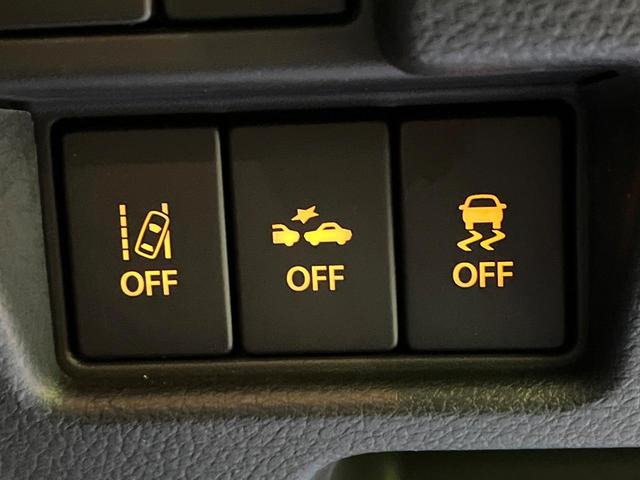 �y�X�Y�L�@�Z�[�t�e�B�T�|�[�g�z���s���ɑO���̎ԗ�����F�����A�Փ˂������Ȏ��͌x��ƃu���[�L�ŏՓˉ���Ɣ�Q�y�����A�V�X�g�B�����S�Ƀh���C�u�����y���݂��������܂��B