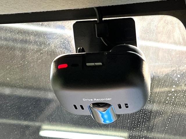 �y�h���C�u���R�[�_�[�z�h���C�u���R�[�_�[�����I���s���͂������A������^�]�⎖�̂ɑ��������ہA�f���ŋL�^���A����̃��X�N�ɔ����܂��B���L�^�p�r�c�J�[�h�͂��q�l�����g�ł��������������K�v������܂��B