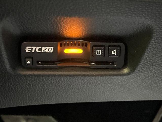 フィット ｅ：ＨＥＶ　ＲＳ　禁煙車　ホンダセンシング　アダプティブクルーズ　９型ホンダコネクト　バックカメラ　フルセグ　ドライブレコーダー　ＥＴＣ２．０　Ｂｌｕｅｔｏｏｔｈ　ハーフレザーシート　ＬＥＤヘッド　クリアランスソナー（40枚目）