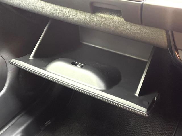 フィット ｅ：ＨＥＶ　ＲＳ　禁煙車　ホンダセンシング　アダプティブクルーズ　９型ホンダコネクト　バックカメラ　フルセグ　ドライブレコーダー　ＥＴＣ２．０　Ｂｌｕｅｔｏｏｔｈ　ハーフレザーシート　ＬＥＤヘッド　クリアランスソナー（49枚目）