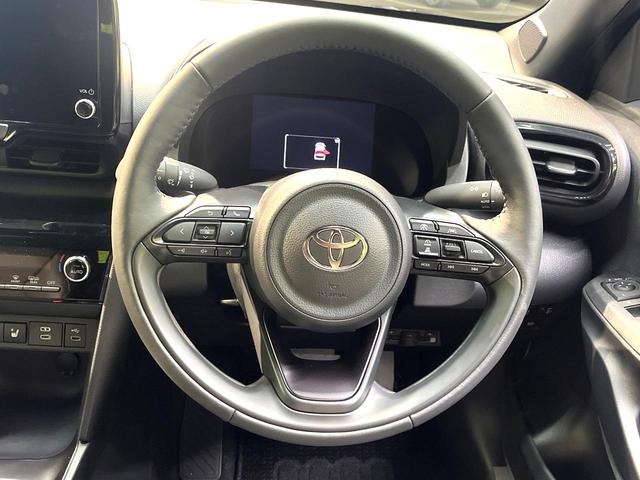 �y�����v�����X�e�A�����O�z�㎿�Ȋv���g�p���邱�ƂŁA��ɂ����������݂ƂĂ��^�]���₷���n���h���ł���