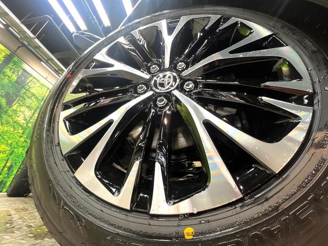 �y�����A���~�z�C�[���z�O�ςɃ}�b�`���������A���~�z�C�[���𑕒����Ă���܂��B�e��ЊO�A���~�z�C�[����A�X�^�b�h���X�^�C�����戵�����Ă���܂��B���񂲑��k����������