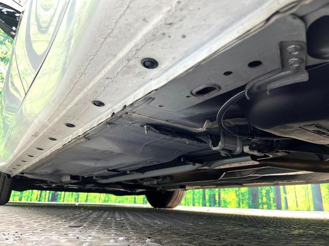 ノート Ｘ　禁煙車　純正ＳＤナビ　バックカメラ　衝突被害軽減システム　Ｂｌｕｅｔｏｏｔｈ　ＥＴＣ　フルセグ　コーナーセンサー　スマートキー　オートライト　　アイドリングストップシステム　ＣＤ再生（29枚目）