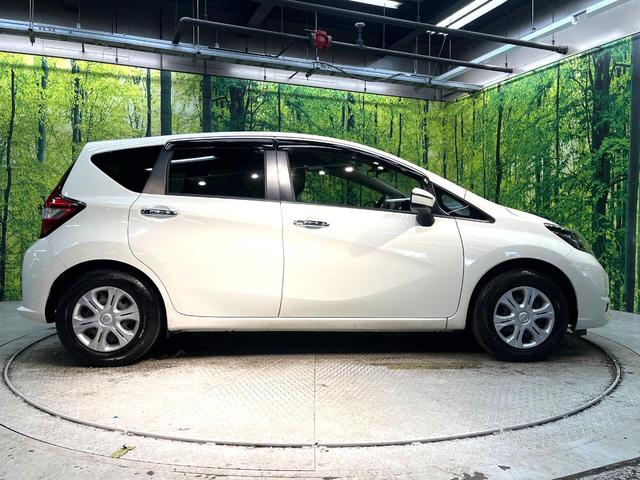 ノート Ｘ　禁煙車　純正ＳＤナビ　バックカメラ　衝突被害軽減システム　Ｂｌｕｅｔｏｏｔｈ　ＥＴＣ　フルセグ　コーナーセンサー　スマートキー　オートライト　　アイドリングストップシステム　ＣＤ再生（31枚目）