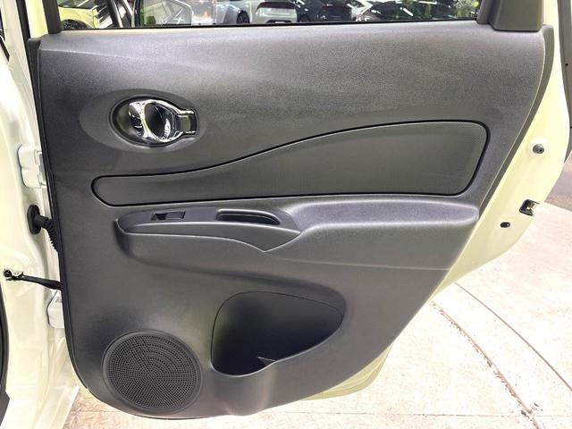ノート Ｘ　禁煙車　純正ＳＤナビ　バックカメラ　衝突被害軽減システム　Ｂｌｕｅｔｏｏｔｈ　ＥＴＣ　フルセグ　コーナーセンサー　スマートキー　オートライト　　アイドリングストップシステム　ＣＤ再生（44枚目）