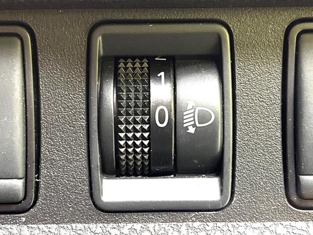 ノート Ｘ　禁煙車　純正ＳＤナビ　バックカメラ　衝突被害軽減システム　Ｂｌｕｅｔｏｏｔｈ　ＥＴＣ　フルセグ　コーナーセンサー　スマートキー　オートライト　　アイドリングストップシステム　ＣＤ再生（48枚目）