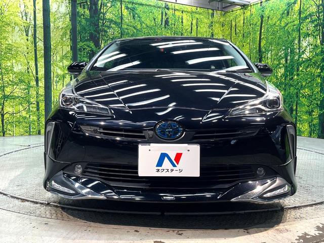 プリウス Ｓツーリングセレクション　モデリスタフルエアロ　純正９型ナビ　バックカメラ　衝突軽減装置　レーダークルーズ　禁煙車　ドラレコ　コーナーセンサー　シートヒーター　スマートキー　ＬＥＤヘッド　ＥＴＣ２．０　純正１７インチアルミ（14枚目）