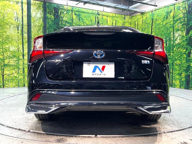 プリウス Ｓツーリングセレクション　モデリスタフルエアロ　純正９型ナビ　バックカメラ　衝突軽減装置　レーダークルーズ　禁煙車　ドラレコ　コーナーセンサー　シートヒーター　スマートキー　ＬＥＤヘッド　ＥＴＣ２．０　純正１７インチアルミ（15枚目）