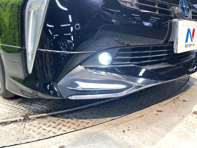 プリウス Ｓツーリングセレクション　モデリスタフルエアロ　純正９型ナビ　バックカメラ　衝突軽減装置　レーダークルーズ　禁煙車　ドラレコ　コーナーセンサー　シートヒーター　スマートキー　ＬＥＤヘッド　ＥＴＣ２．０　純正１７インチアルミ（22枚目）