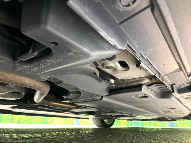 プリウス Ｓツーリングセレクション　モデリスタフルエアロ　純正９型ナビ　バックカメラ　衝突軽減装置　レーダークルーズ　禁煙車　ドラレコ　コーナーセンサー　シートヒーター　スマートキー　ＬＥＤヘッド　ＥＴＣ２．０　純正１７インチアルミ（66枚目）