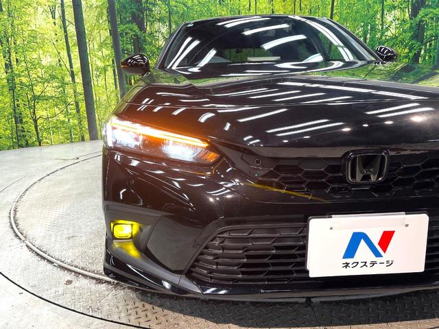 �y�����P�W�C���`�A���~�z�C�[���z�O�ςɃ}�b�`���������A���~�z�C�[���𑕒����Ă���܂��B�e��ЊO�A���~�z�C�[����A�X�^�b�h���X�^�C�����戵�����Ă���܂��B���񂲑��k����������