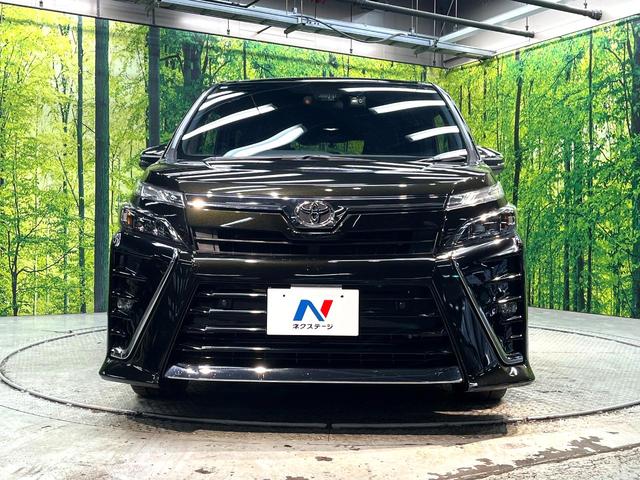 ヴォクシー ＺＳ　煌ＩＩＩ　禁煙車　両側電動スライドドア　純正ＳＤナビ　後席モニター　衝突被害軽減システム　ハーフレザーシート　ドラレコ　コーナーセンサー　スマートキー　ＬＥＤヘッド　ＥＴＣ　クルコン（15枚目）