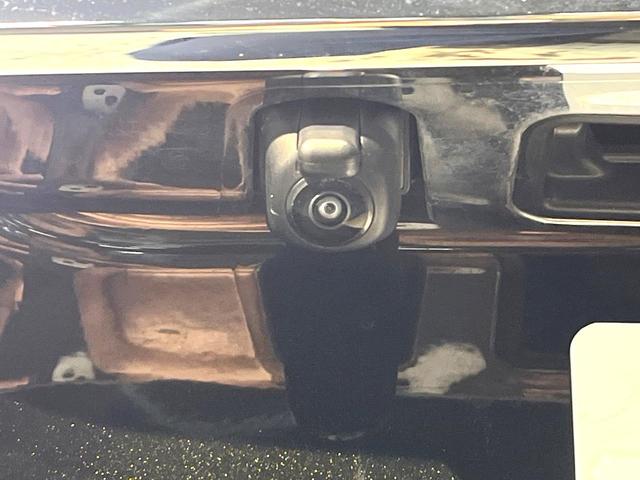 ヴォクシー ＺＳ　煌ＩＩＩ　禁煙車　両側電動スライドドア　純正ＳＤナビ　後席モニター　衝突被害軽減システム　ハーフレザーシート　ドラレコ　コーナーセンサー　スマートキー　ＬＥＤヘッド　ＥＴＣ　クルコン（35枚目）