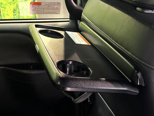 ヴォクシー ＺＳ　煌ＩＩＩ　禁煙車　両側電動スライドドア　純正ＳＤナビ　後席モニター　衝突被害軽減システム　ハーフレザーシート　ドラレコ　コーナーセンサー　スマートキー　ＬＥＤヘッド　ＥＴＣ　クルコン（62枚目）