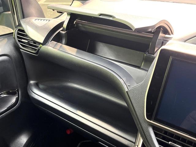 ヴォクシー ＺＳ　煌ＩＩＩ　禁煙車　両側電動スライドドア　純正ＳＤナビ　後席モニター　衝突被害軽減システム　ハーフレザーシート　ドラレコ　コーナーセンサー　スマートキー　ＬＥＤヘッド　ＥＴＣ　クルコン（72枚目）