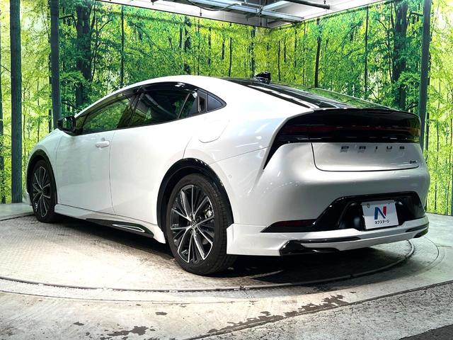 プリウス Ｚ　モデリスタエアロ　ガラスルーフ　禁煙車　全周囲カメラ　純正１２型ナビ　衝突被害軽減　シートベンチレーション　レーダークルーズ　ＥＴＣ　フルセグ　メモリー付パワーシート　コーナーセンサー　ＬＥＤヘッド（52枚目）