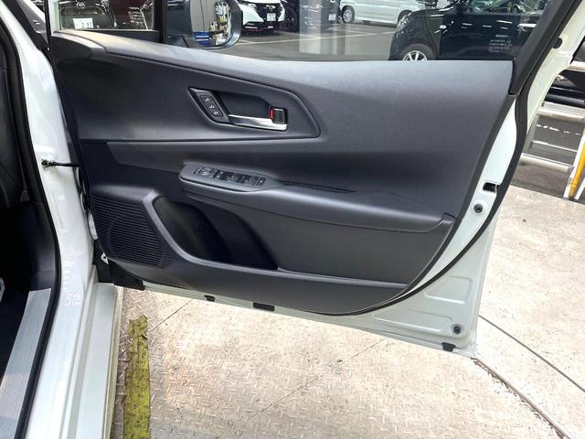 プリウス Ｚ　モデリスタエアロ　ガラスルーフ　禁煙車　全周囲カメラ　純正１２型ナビ　衝突被害軽減　シートベンチレーション　レーダークルーズ　ＥＴＣ　フルセグ　メモリー付パワーシート　コーナーセンサー　ＬＥＤヘッド（76枚目）