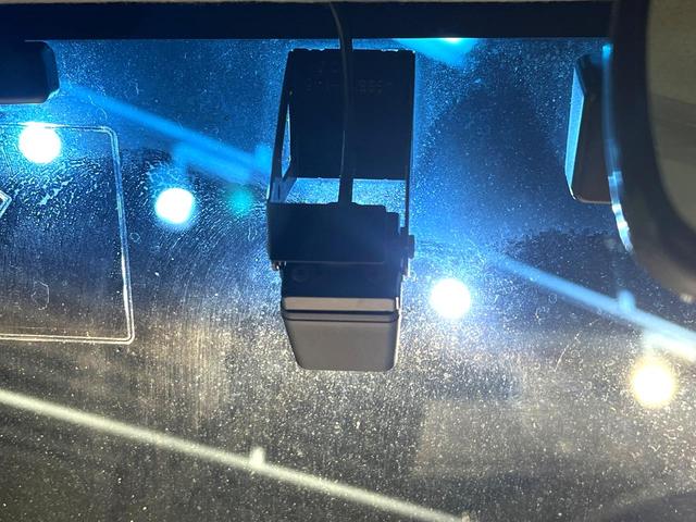 �y�h���C�u���R�[�_�[�z�h���C�u���R�[�_�[�����I���s���͂������A������^�]�⎖�̂ɑ��������ہA�f���ŋL�^���A����̃��X�N�ɔ����܂��B���L�^�p�r�c�J�[�h�͂��q�l�����g�ł��������������K�v������܂��B