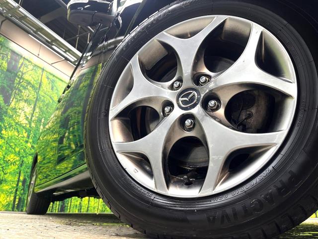 �y�����P�U�C���`�A���~�z�C�[���z�O�ςɃ}�b�`���������A���~�z�C�[���𑕒����Ă���܂��B�e��ЊO�A���~�z�C�[����A�X�^�b�h���X�^�C�����戵�����Ă���܂��B���񂲑��k����������