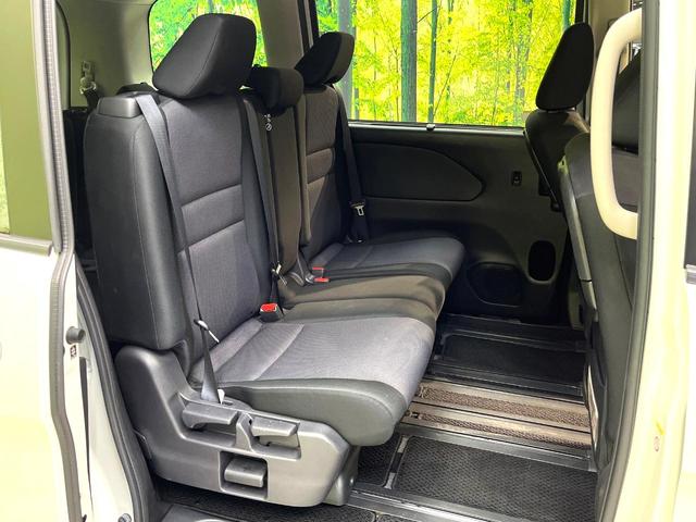 セレナ ＸＶ　禁煙車　両側電動ドア　ＳＤナビ　全周囲カメラ　全方位運転支援システム　ドラレコ　コーナーセンサー　スマートキー　ＥＴＣ　オートハイビーム　車線逸脱警報　オートライト　オートエアコン　Ｂｌｕｅｔｏｏｔｈ（9枚目）